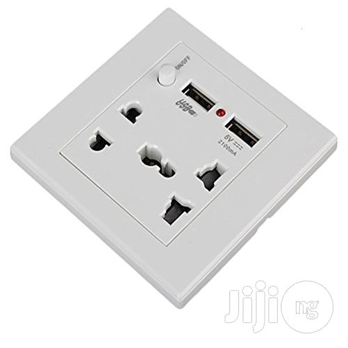Amp Socket Transparent PNG Image